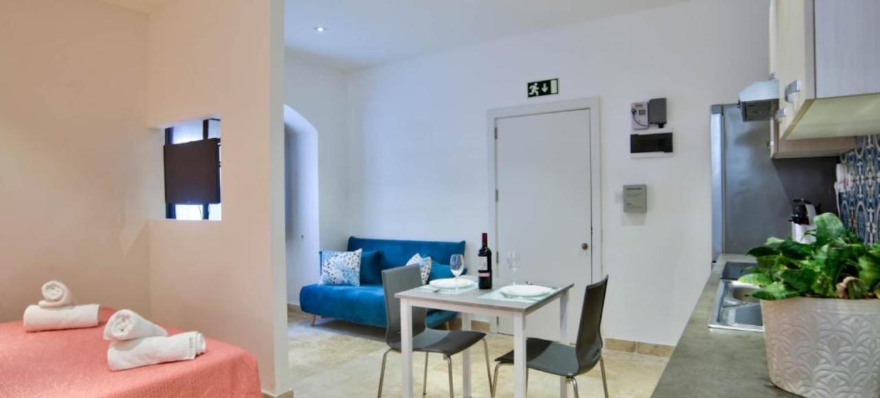 Ursula Apartments Self Catering Studios And 1-Br In Central Valletta By Tritoni Hotels Exterior foto